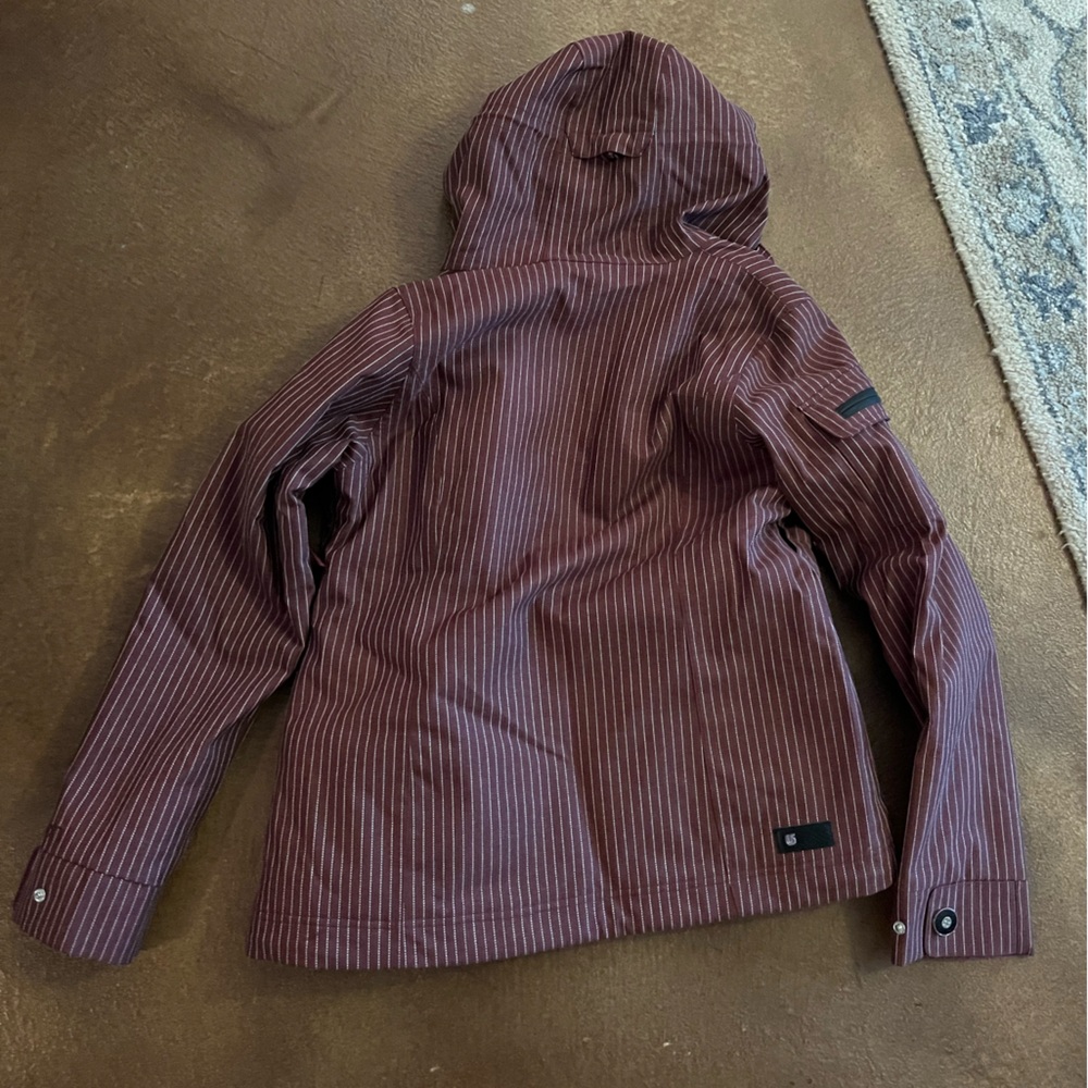 Burton Burgundy Pinstripe Ski Jacket - Picture 4 of 4